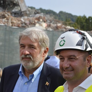 Genova, Bucci: "Voglio fare il sindaco e il commissario, incompatibilità? Sarà il governo a decidere"