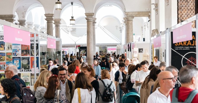 Book Pride chiude con sale piene a Palazzo Ducale: oltre cento editori e 160 ospiti