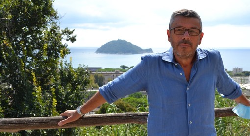 Brunetto (Lega): "Abbiamo chiesto al Governo di ridurre la distanza minima fra gli ombrelloni in spiaggia" Brunetto (Lega): "Abbiamo chiesto al Governo di ridurre la distanza minima fra gli ombrelloni in spiaggia"