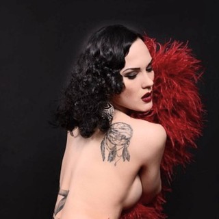 Burlesque a Genova per tre giorni di seduzione eccentrica
