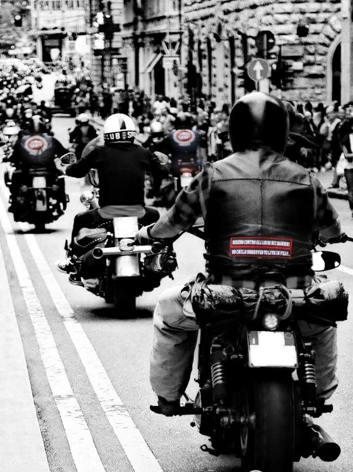 Il volontariato in motocicletta, ecco B.A.C.A.: Bikers Against Child Abuse