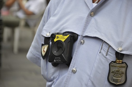 Bodycam: il Comune restituisce le videocamere di vigili per mancanza di fondi Bodycam: il Comune restituisce le videocamere di vigili per mancanza di fondi