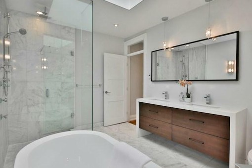 Rinnovare il bagno senza demolizioni: idee, costi e tempi di realizzazione