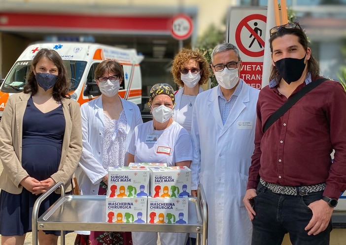 L’associazione Il Buonsenso dona 200 mila mascherine chirurgiche ad Asl3