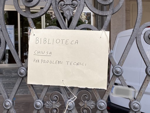 Foto Biblioteca Universitaria di Genova Foto Biblioteca Universitaria di Genova