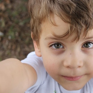 Materasso per bambini pediatra: cosa dicono i dati su sonno, ormoni e crescita