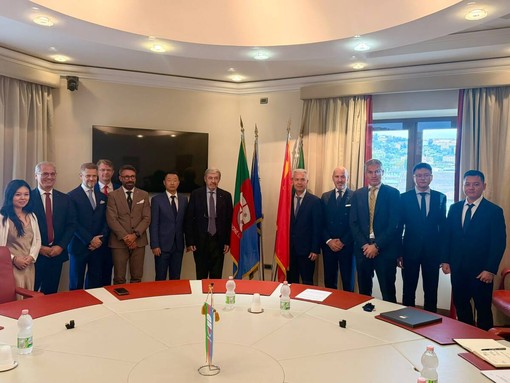 Regione, il presidente Bucci incontra la delegazione della provincia cinese di Hainan Regione, il presidente Bucci incontra la delegazione della provincia cinese di Hainan