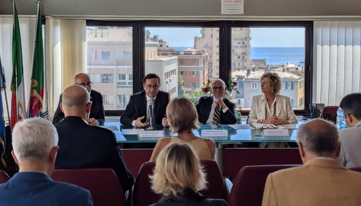 Reveng porn, Regione e Corecom uniscono le forze contro la diffusione illecita di immagini intime Reveng porn, Regione e Corecom uniscono le forze contro la diffusione illecita di immagini intime