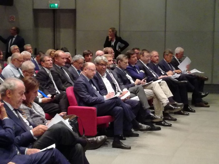 Boccia (Confindustria): "Se si comincia con il gioco dei ricorsi, il ponte di Genova non si vedrà mai" Boccia (Confindustria): "Se si comincia con il gioco dei ricorsi, il ponte di Genova non si vedrà mai"