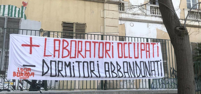 "Giù le mani dal Buridda", il mondo accademico si mobilita per il laboratorio. Tra i firmatari della petizione anche Zerocalcare