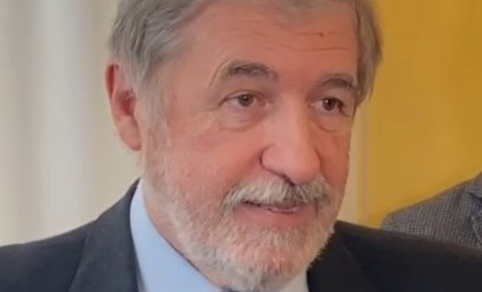 Dissalatore, Bucci: "Pronta la bozza del progetto" Dissalatore, Bucci: "Pronta la bozza del progetto"