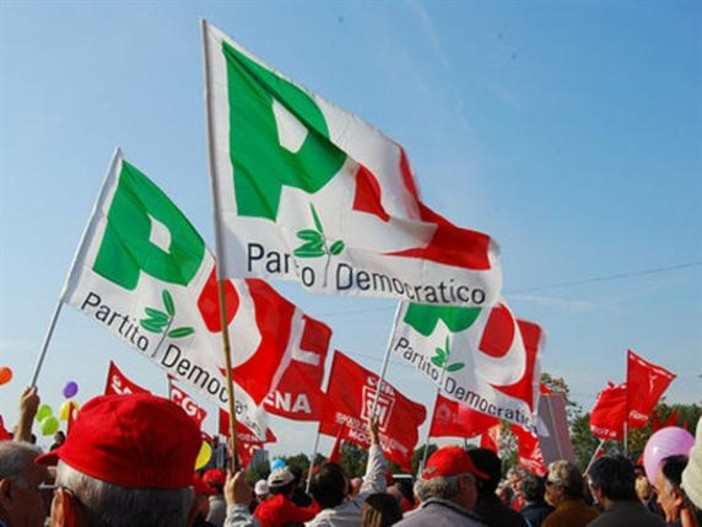 Basso (Pd): "Caos autostrade liguri, situazione insostenibile. Cittadini bloccati per ore nel traffico e rischio per pedoni e ciclisti"