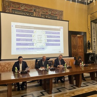 Amt, avanti con il trasporto gratuito fino al 30 settembre. Piciocchi: “Politica che funziona e dà risultati straordinari”