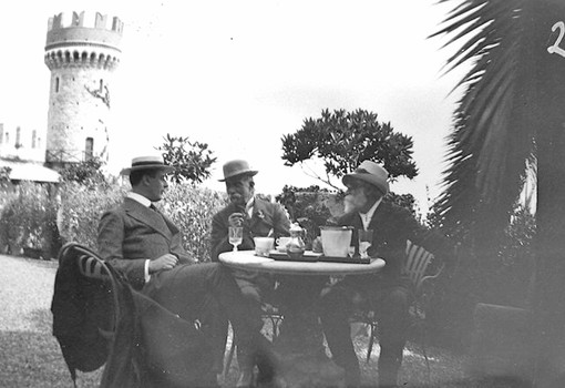 "Otio et Amicis", doppio appuntamento al Castello D'Albertis "Otio et Amicis", doppio appuntamento al Castello D'Albertis