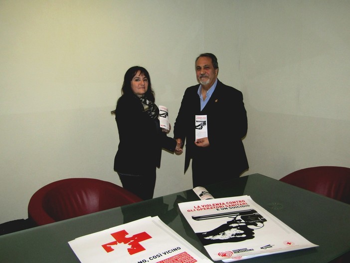 Parte la campagna "Non sono un bersaglio" contro le aggressioni al personale sanitario