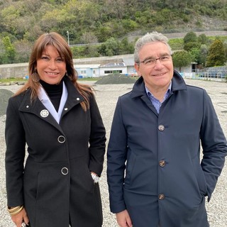 Recco, sopralluogo dell'assessore regionale allo sport Simona Ferro ai lavori del campo da rugby Carlo Androne