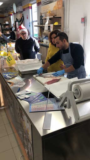 Il pesce ligure protagonista al mercato coperto di Piacenza