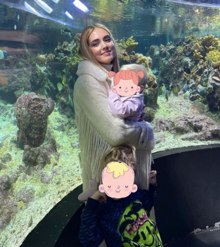 Chiara Ferragni all'Acquario di Genova
