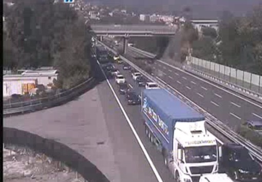 Tamponamento sulla A10 tra Celle e Albisola: traffico in tilt