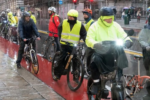 Un successo la ciclabile umana genovese, gli organizzatori: &quot;Grazie, cambieremo questa città&quot; (Video)