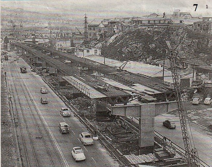 La costruzione della sopraelevata