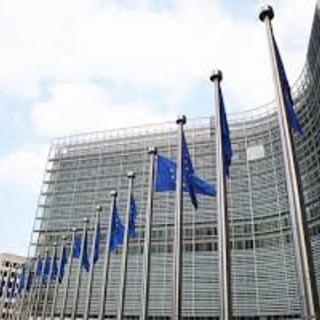 Piano Juncker: forte impatto sull'occupazione e la crescita nell'UE