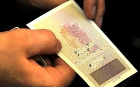 Identità digitali, è scontro sulla proroga del Governo: Genova e i grandi Comuni dicono no