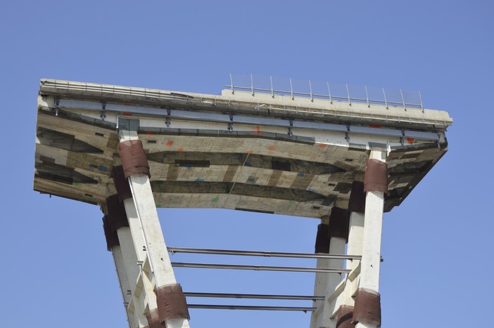 Ponte Morandi: crollo di Atlantia in Borsa dopo i 9 arresti