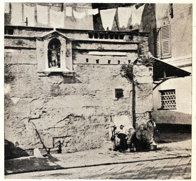 Meraviglie e leggende di Genova - Il castello dell’acqua del Molo Meraviglie e leggende di Genova - Il castello dell’acqua del Molo