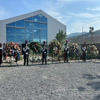 Ponte Morandi, Genova si ferma per l'ottavo anniversario: oggi il ricordo delle 43 vittime Ponte Morandi, Genova si ferma per l'ottavo anniversario: oggi il ricordo delle 43 vittime