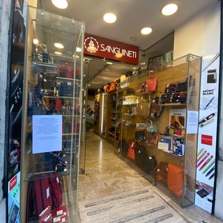 A pochi giorni dall'avvio dell'anno scolastico nasce il quaderno sospeso per aiutare le famiglie in difficoltà A pochi giorni dall'avvio dell'anno scolastico nasce il quaderno sospeso per aiutare le famiglie in difficoltà