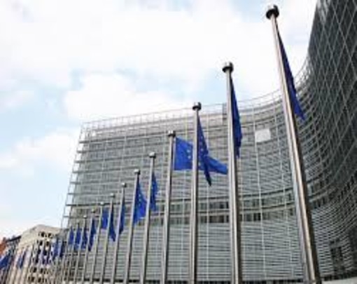 Piano Juncker: forte impatto sull'occupazione e la crescita nell'UE