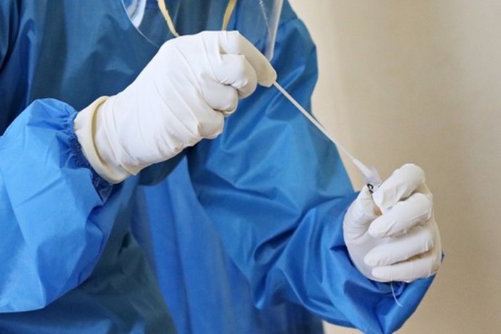 Coronavirus, 2.420 nuovi positivi in Liguria, 5 i decessi