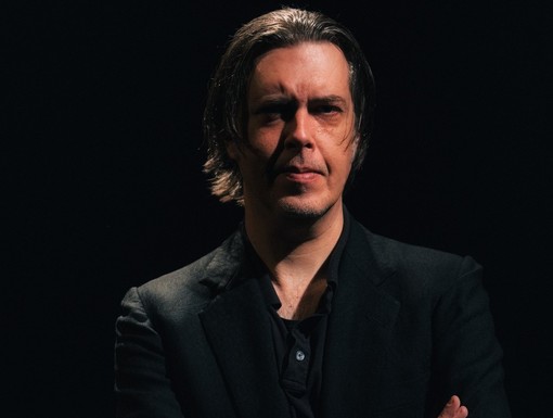 Tagli allo spettacolo dal vivo, Tafuri (Teatro Akropolis): “La ricerca si manifesta al pubblico quando essa non c’è più”