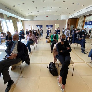 Fratelli d'Italia chiede fine del coprifuoco e regole chiare per rilanciare il turismo (VIDEO)