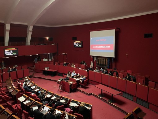 Genova Jeans, un salasso per il Comune: spesi 620mila euro di risorse pubbliche Genova Jeans, un salasso per il Comune: spesi 620mila euro di risorse pubbliche