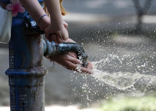 Ondata di calore, bollino giallo per due giorni: temperature percepite fino a 33 gradi Ondata di calore, bollino giallo per due giorni: temperature percepite fino a 33 gradi