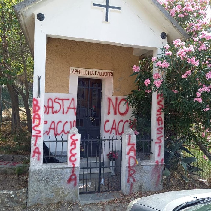 Atti vandalici alla Cappelletta dei cacciatori a Sant'Eusebio