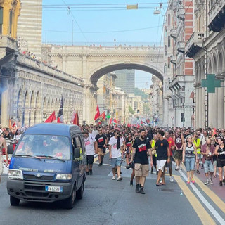 Sabato di manifestazioni, salta il ritrovo in De Ferrari: il Movimento 17 ottobre cambia i piani, alta l'attenzione per l'ordine pubblico
