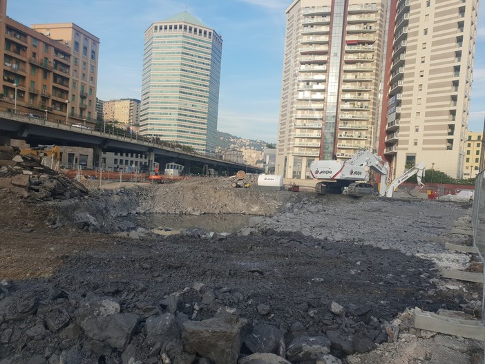 Esselunga a San Benigno, il consigliere di municipio scrive a Bucci: "Ci sono cantieri più attenti alla tutela dei cittadini e altri meno"