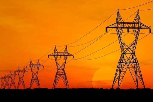 ‘uBroker’ plaude all’abolizione del Canone unico per i reseller di energia