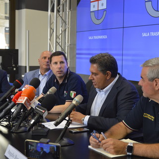 Crollo ponte, Protezione Civile: "Rimuovere macerie prima di piogge e rischi torrenziali" (VIDEO)