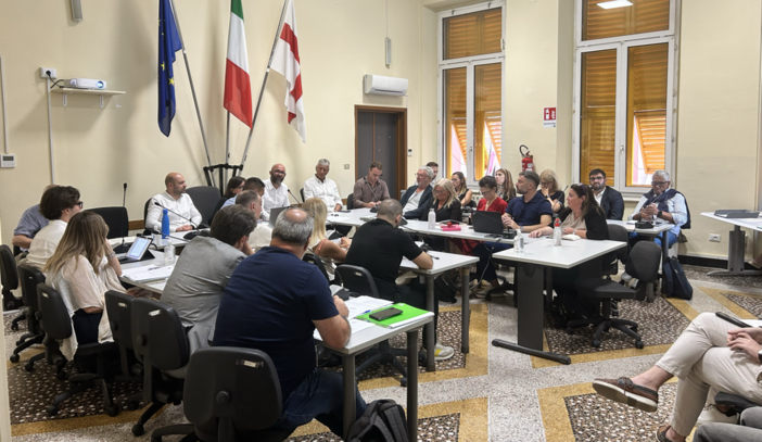 Ex Ilva, è no al forno elettrico da Avs nel Municipio Medio Ponente. Curcio: “Noi corniglianesi traditi, non vogliamo compensazioni”