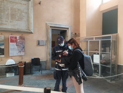 Controlli all'ingresso del comune