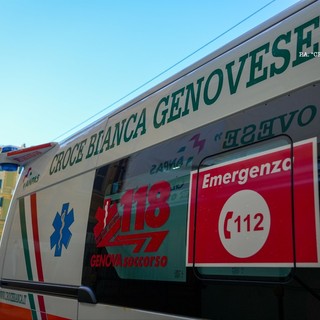 Albaro, investita sulle strisce in piazza Dunant: 67enne in ospedale