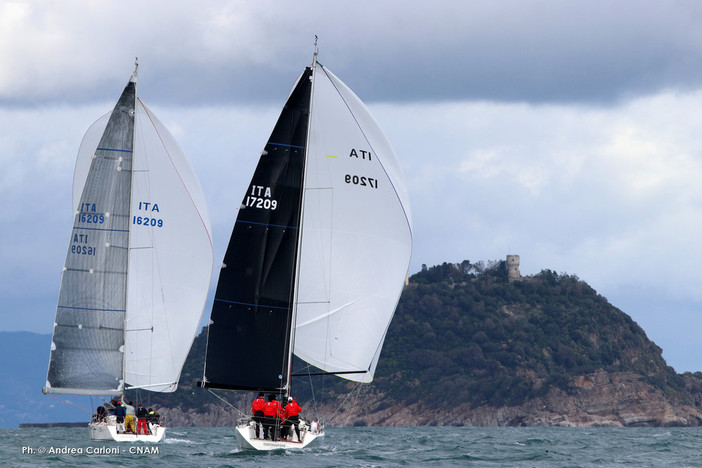 La Classe italiana Flying Dutchman arriva ad Alassio per un weekend dedicato allo sport e al mare