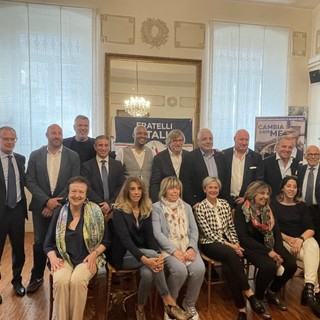 Presentati a Chiavari i 16 candidati di Fratelli d’Italia che hanno firmato 'il patto anti inciucio'