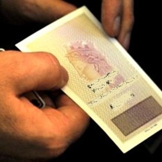Identità digitali, è scontro sulla proroga del Governo: Genova e i grandi Comuni dicono no Identità digitali, è scontro sulla proroga del Governo: Genova e i grandi Comuni dicono no