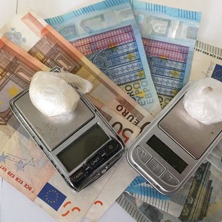 Quattro arresti in altrettante operazioni della polizia per spaccio di droga