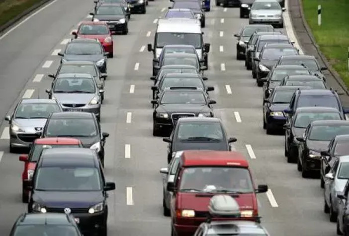 Controesodo: 25 milioni in viaggio. Da venerdì 28 agosto tre giornate da bollino rosso Controesodo: 25 milioni in viaggio. Da venerdì 28 agosto tre giornate da bollino rosso